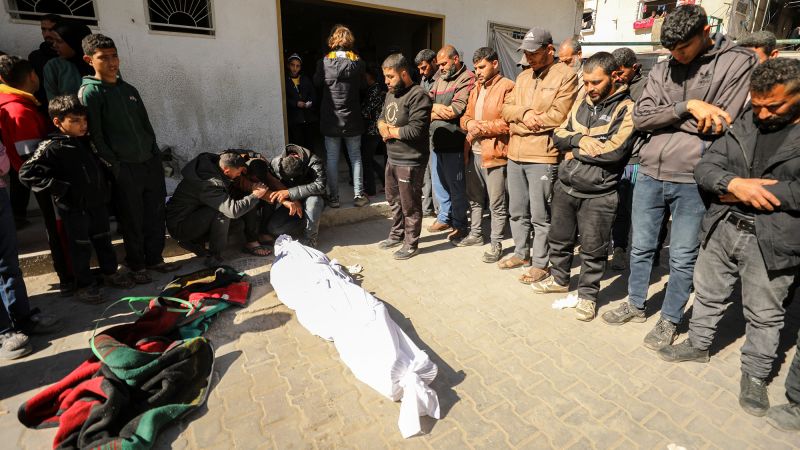 "Israeli Forces' Deadly Actions at Gaza Aid Lines Spark International Outcry"