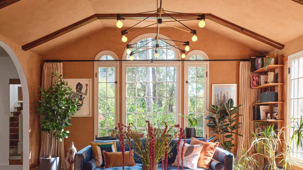 Featured image for "Peach Fuzz Takes Center Stage: From Fashion to Home Décor, Embrace Pantone's Color of the Year 2024"