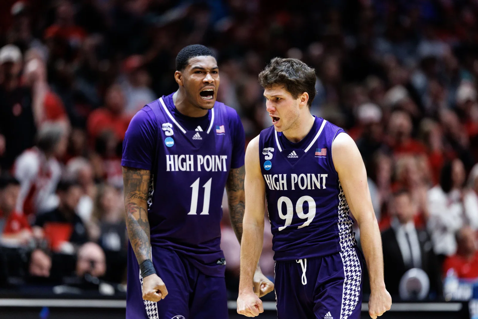 Day 1 Bracket Carnage: About 14,000 Perfect Brackets Left in 2026 NCAA Tourney