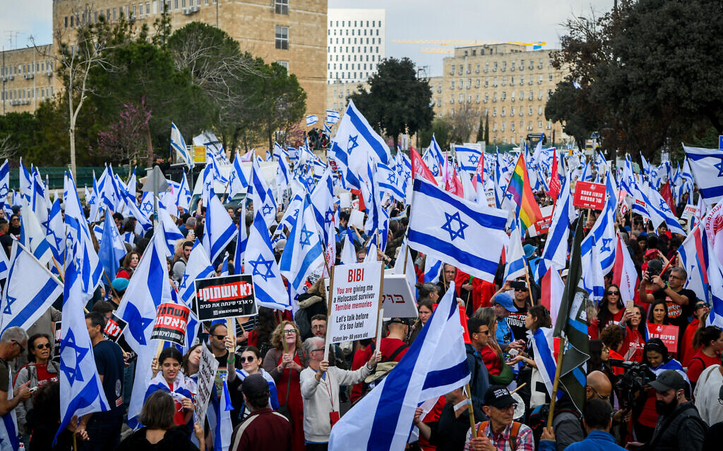 Netanyahu faces mounting pressure as protests and strikes sweep Israel.