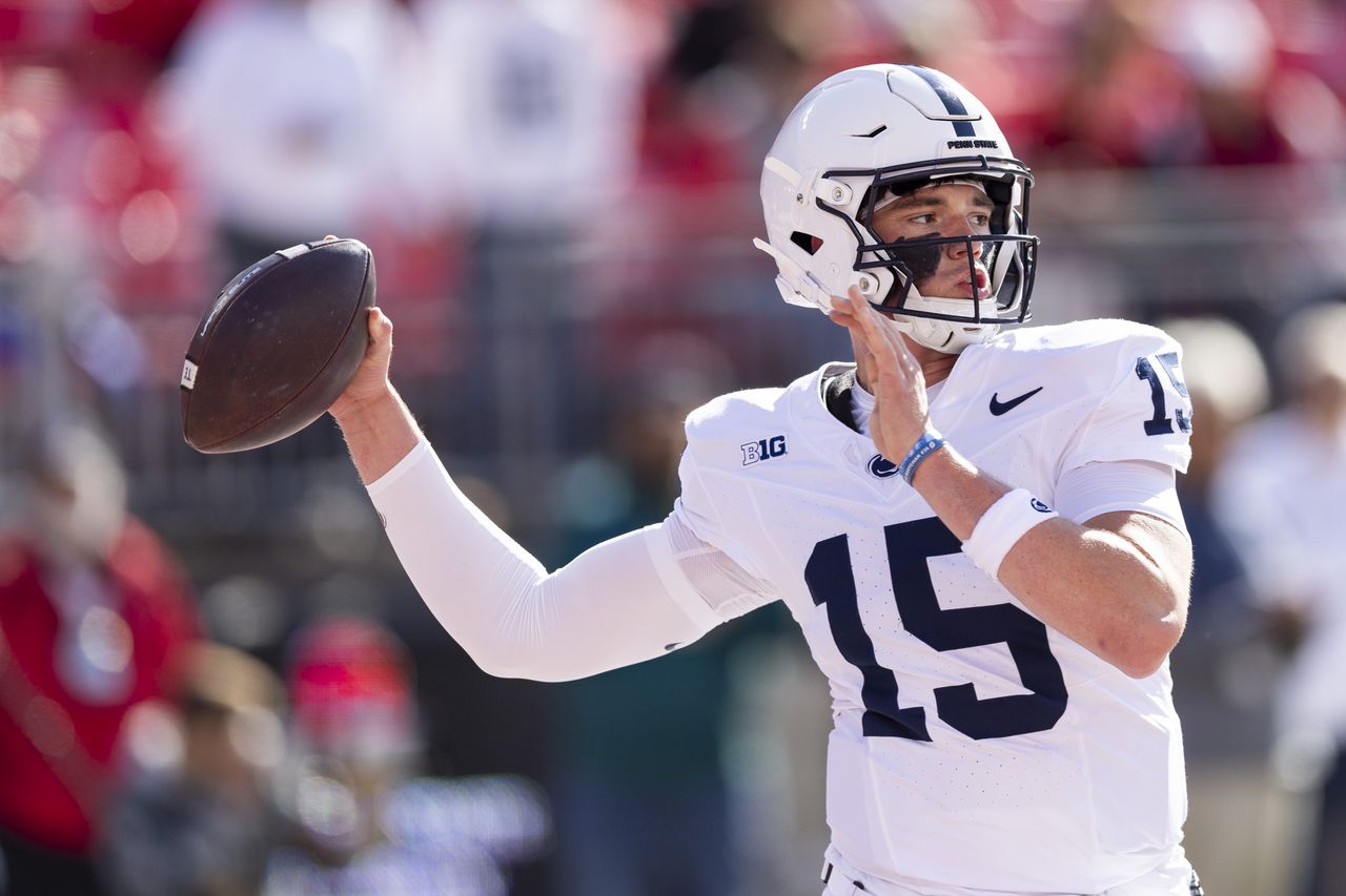 Featured image for ESPN Analyst Criticizes Penn State Coaching in Ohio State Loss: Questionable 4th Down Call Draws Controversy