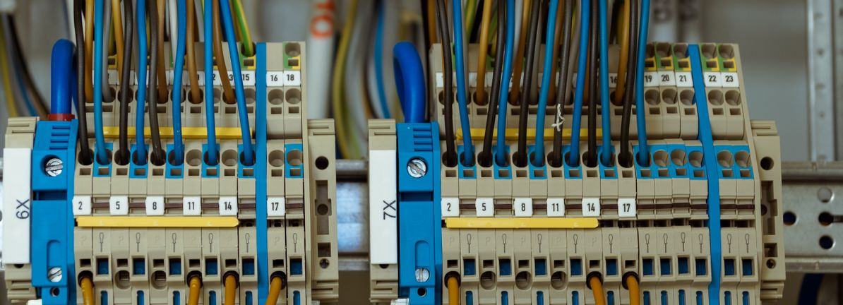 Featured image for "Institutional Owners Contemplate Drastic Measures as Plug Power Inc. (NASDAQ:PLUG) Faces 7.8% Pullback and Yearly Losses"