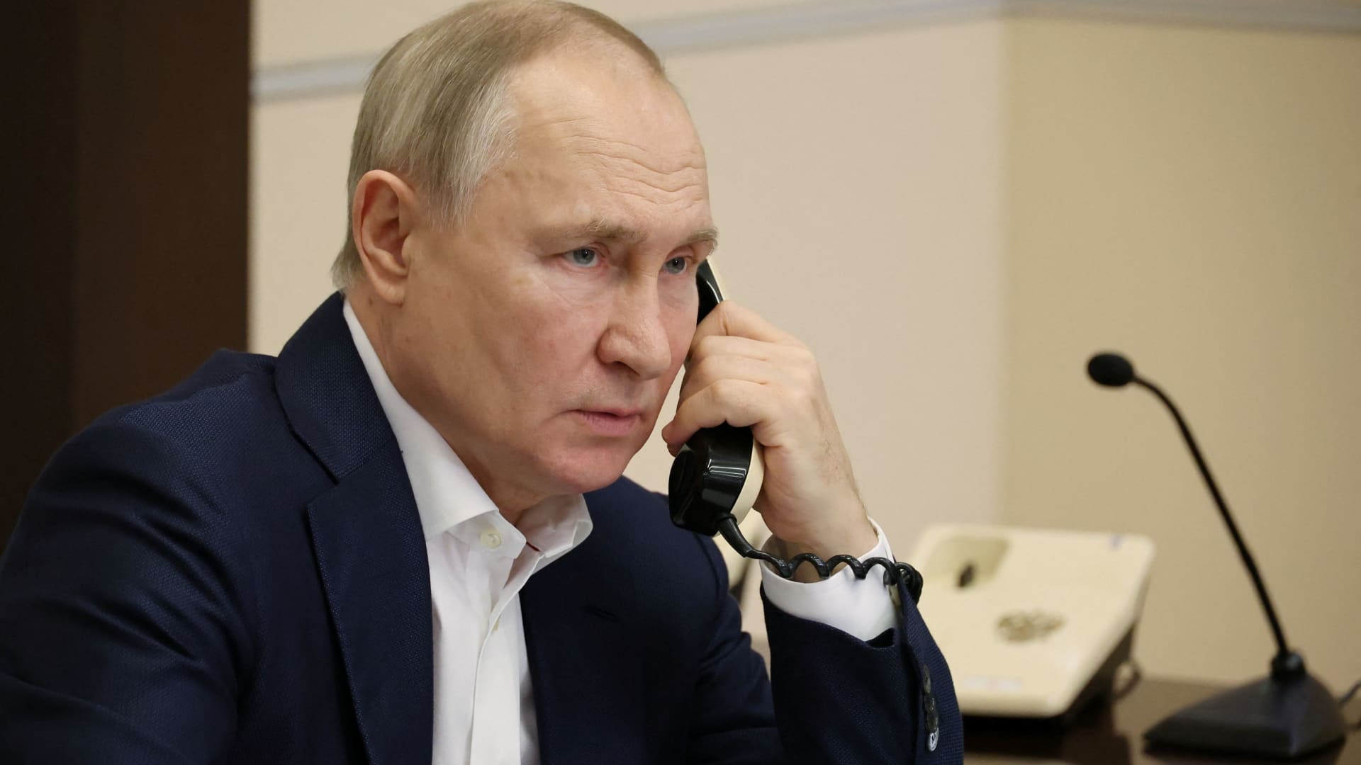 Russian Mercenary Chief Complains of Insufficient Shells as Ukraine Conflict Escalates