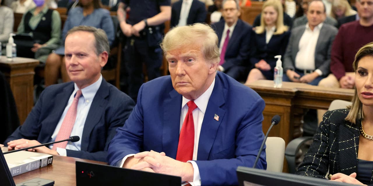 Featured image for "Legal Battles Mount as Trump Media Faces Setbacks in DWAC Merger Deal"