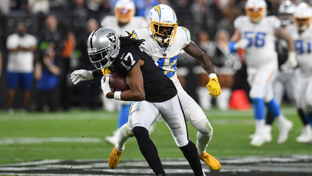 Peacock Makes NFL History with Commercial-Free Fourth Quarter