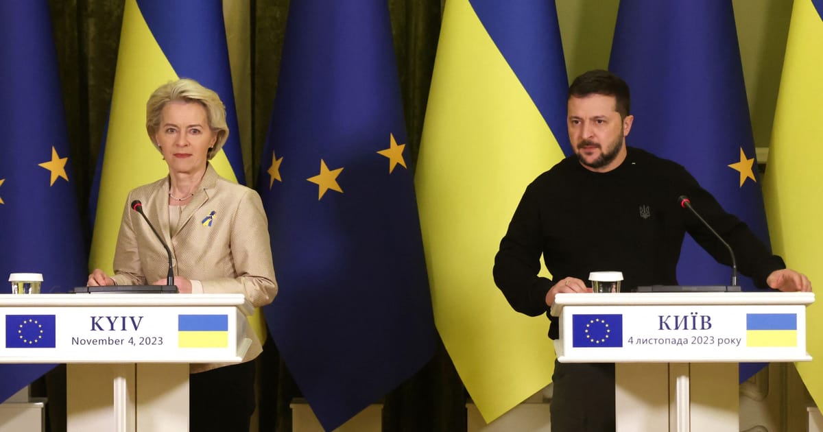 Zelenskyy firmly denies pressure to negotiate with Russia