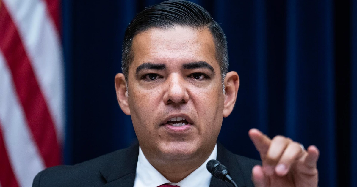 Featured image for Robert Garcia elected as top Democrat on House Oversight Committee