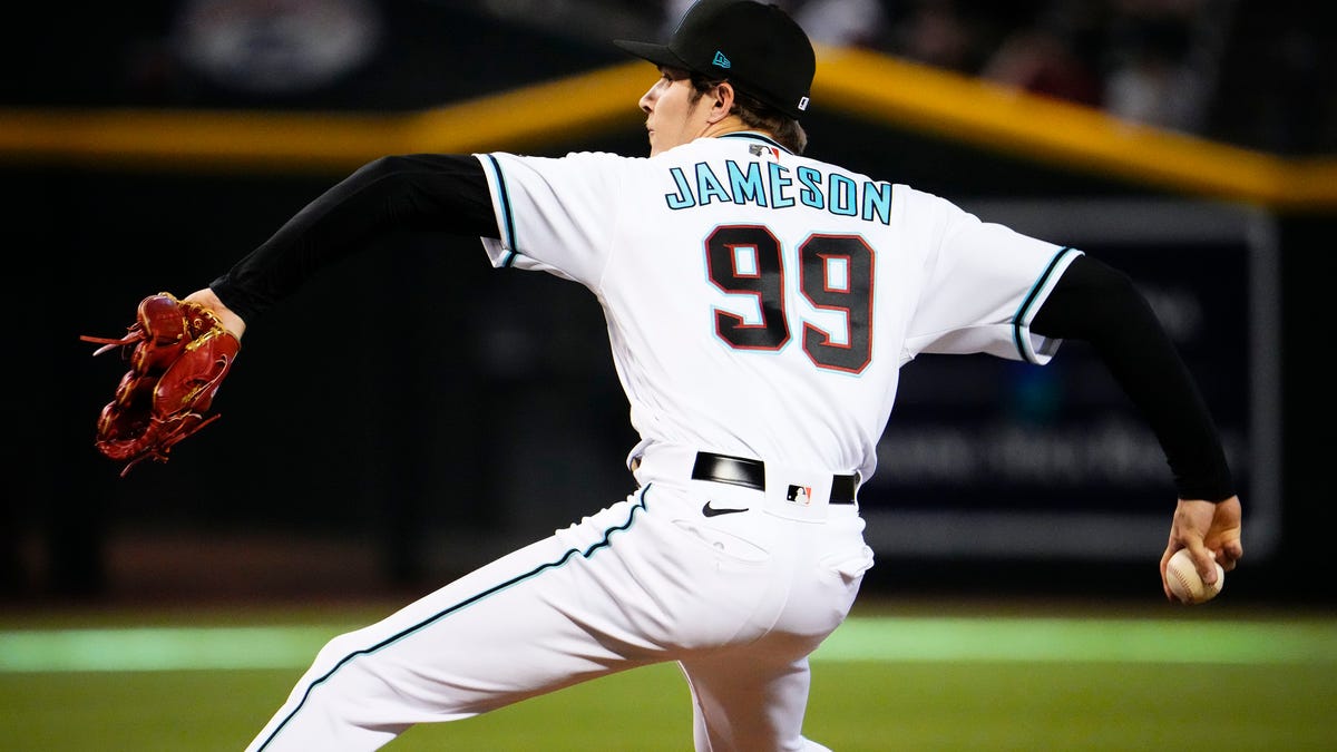 Featured image for Diamondbacks' Jameson dominates Rockies in relief for series-opening win.