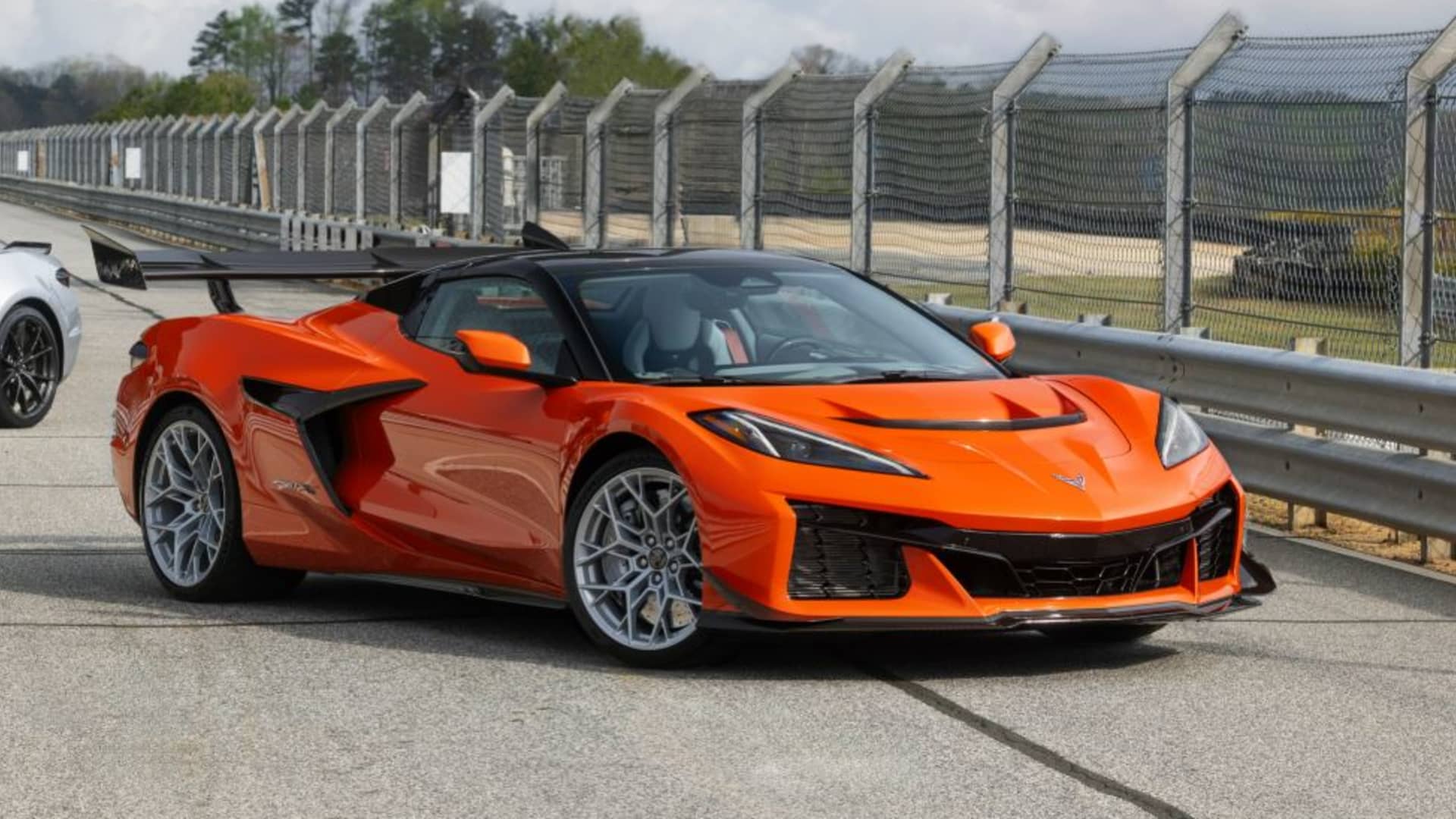 Featured image for GM's 2025 U.S. Sales Rise Driven by Trucks and SUVs