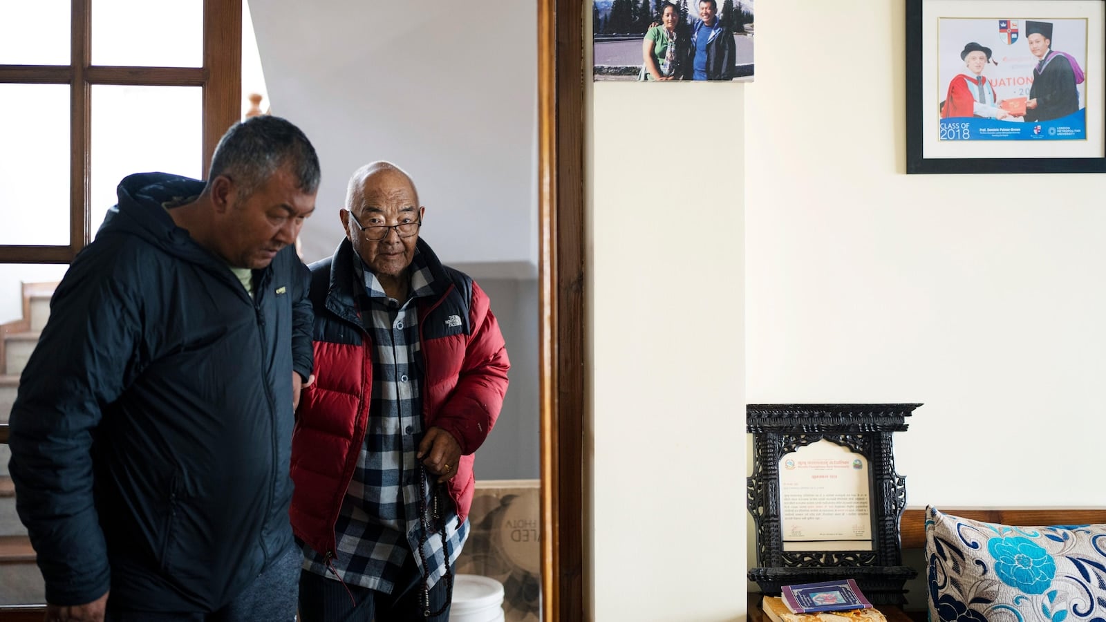 Featured image for "Mount Everest Conqueror Laments Overcrowding and Pollution"