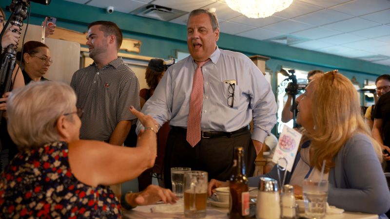 Chris Christie Takes on Trump, DeSantis, and Rubio in Fiery Debate Showdown