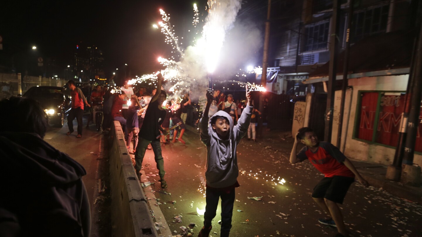 Featured image for "Eid al-Fitr: A Guide to Muslim Celebrations"