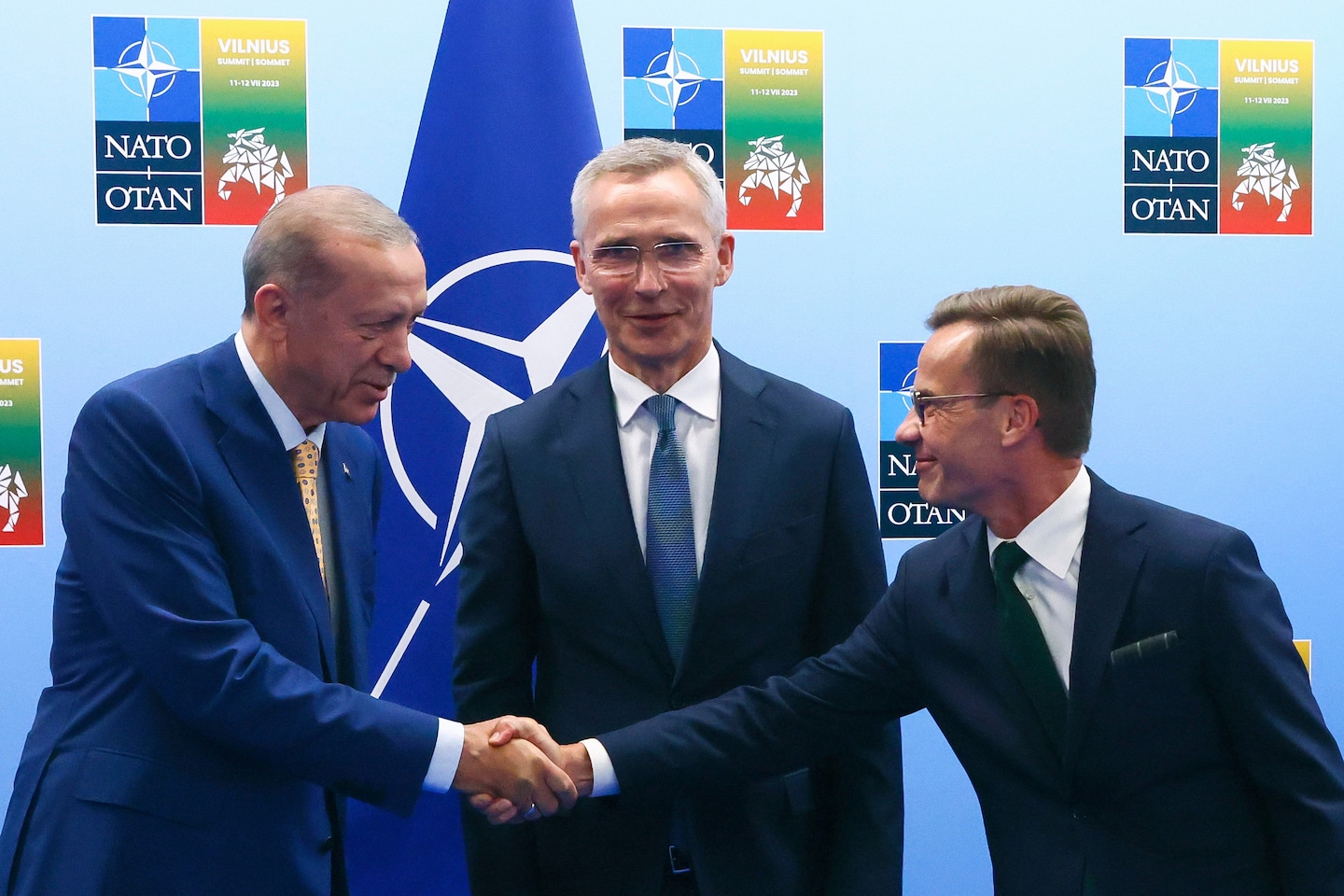 "Turkish Parliament Finally Approves Sweden's NATO Membership Bid"
