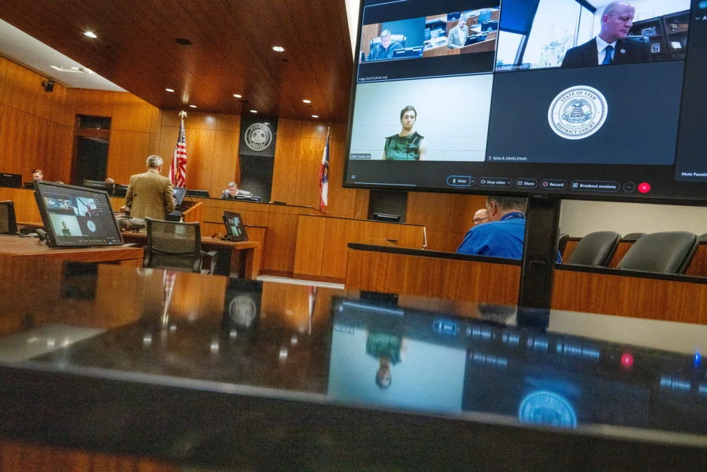 Suspect in Charlie Kirk killing allowed to wear street clothes in court amid intense scrutiny
