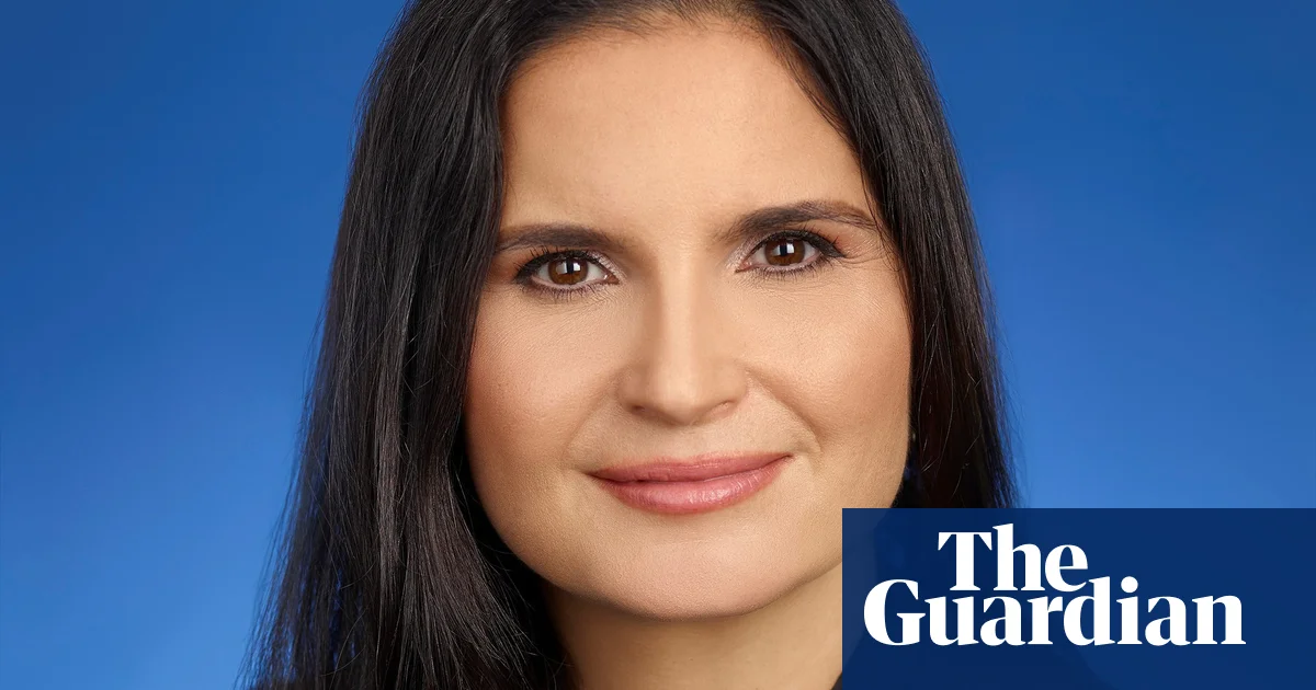 Trump's Mar-a-Lago case judge under scrutiny as legal team changes.