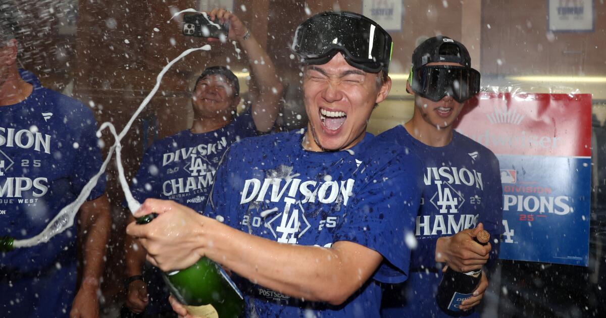 Featured image for Dodgers Secure 12th NL West Title with Win Over Diamondbacks