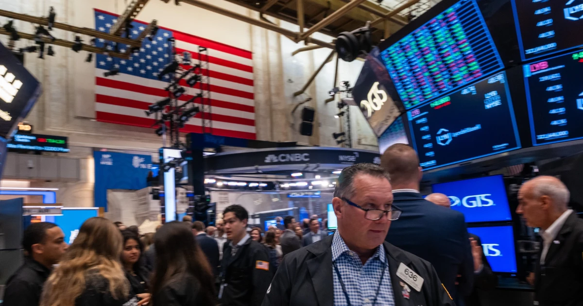 Stock Market Resilience Amid Government Shutdown