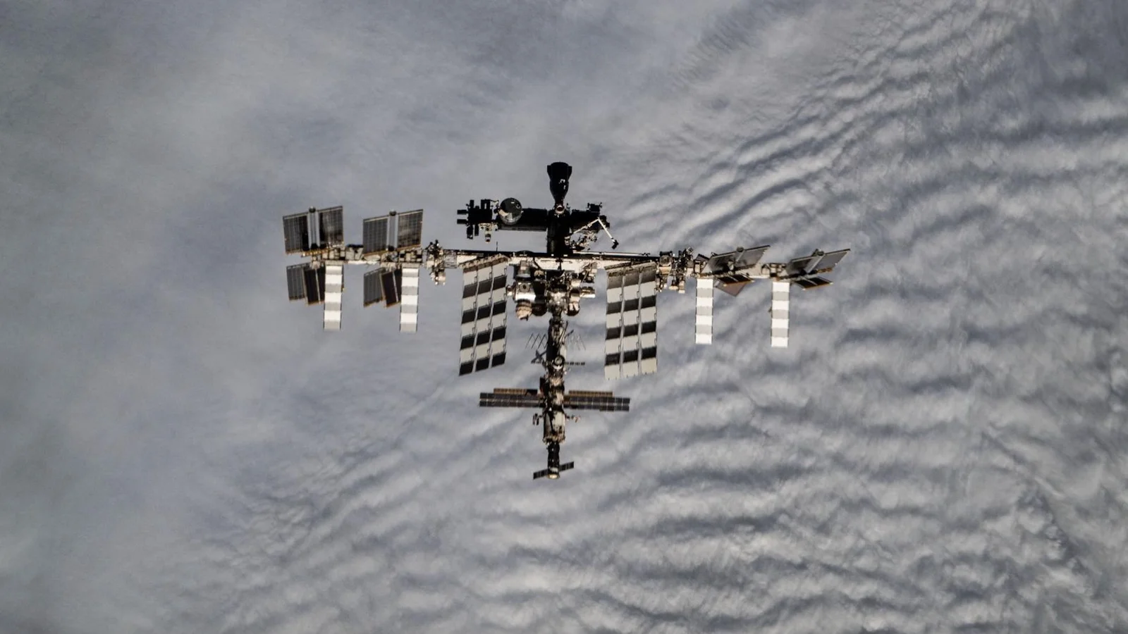 Vast to fly four private astronauts to the ISS in 2027, signaling a new era of the orbital economy