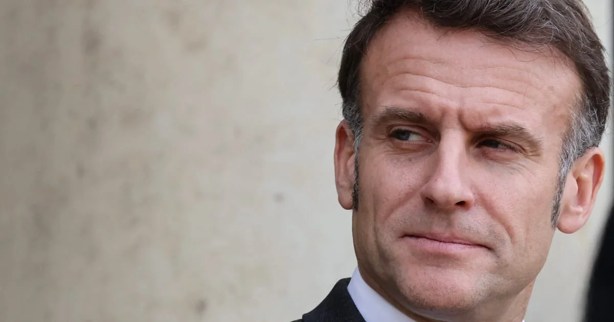 EU readies technical path to restart talks with Putin, Macron says