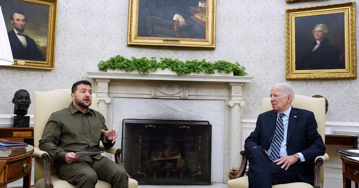 "Declining US Support for Arming Ukraine Amidst Political Chaos"
