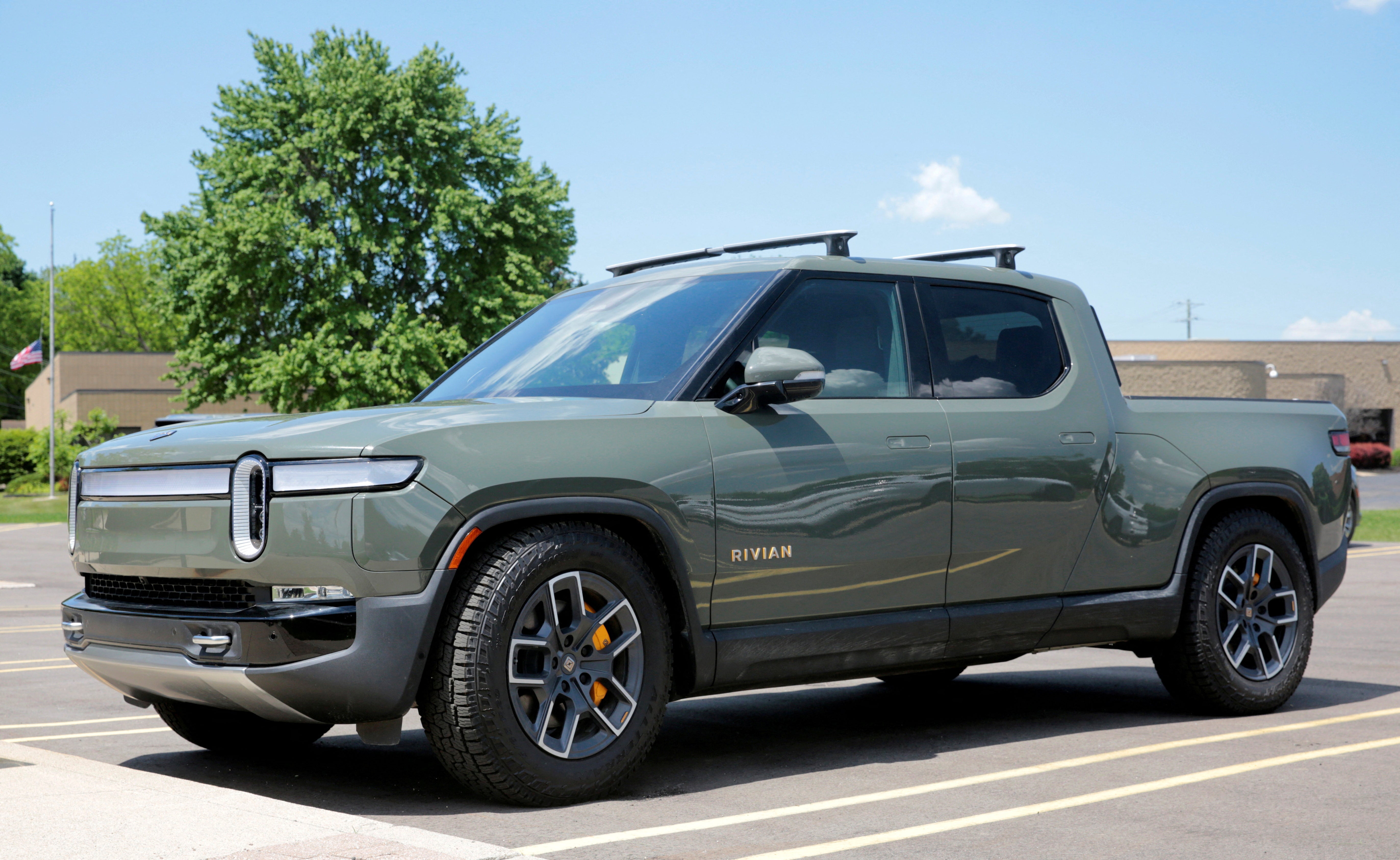 Featured image for Rivian Faces Staff Cuts and Cash Concerns Amid EV Market Volatility