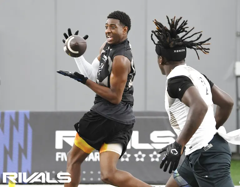 Top College Football Recruits: Predictions and Commitments for National Signing Day