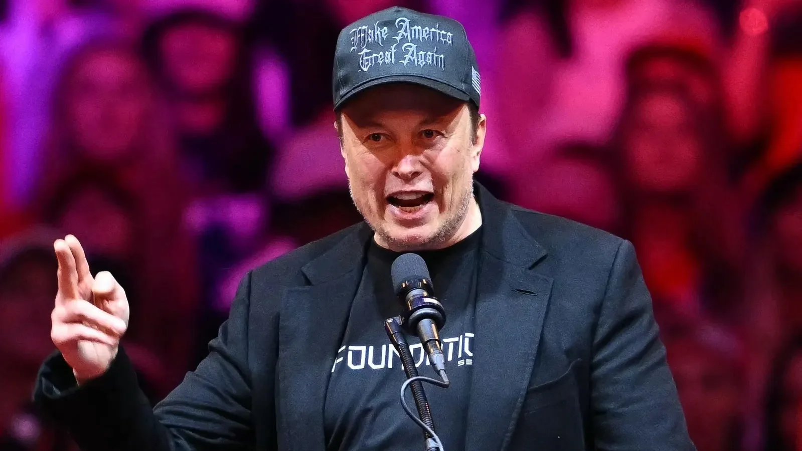 Elon Musk Addresses 'SNL' Drama After Chloe Fineman's Tearful Experience