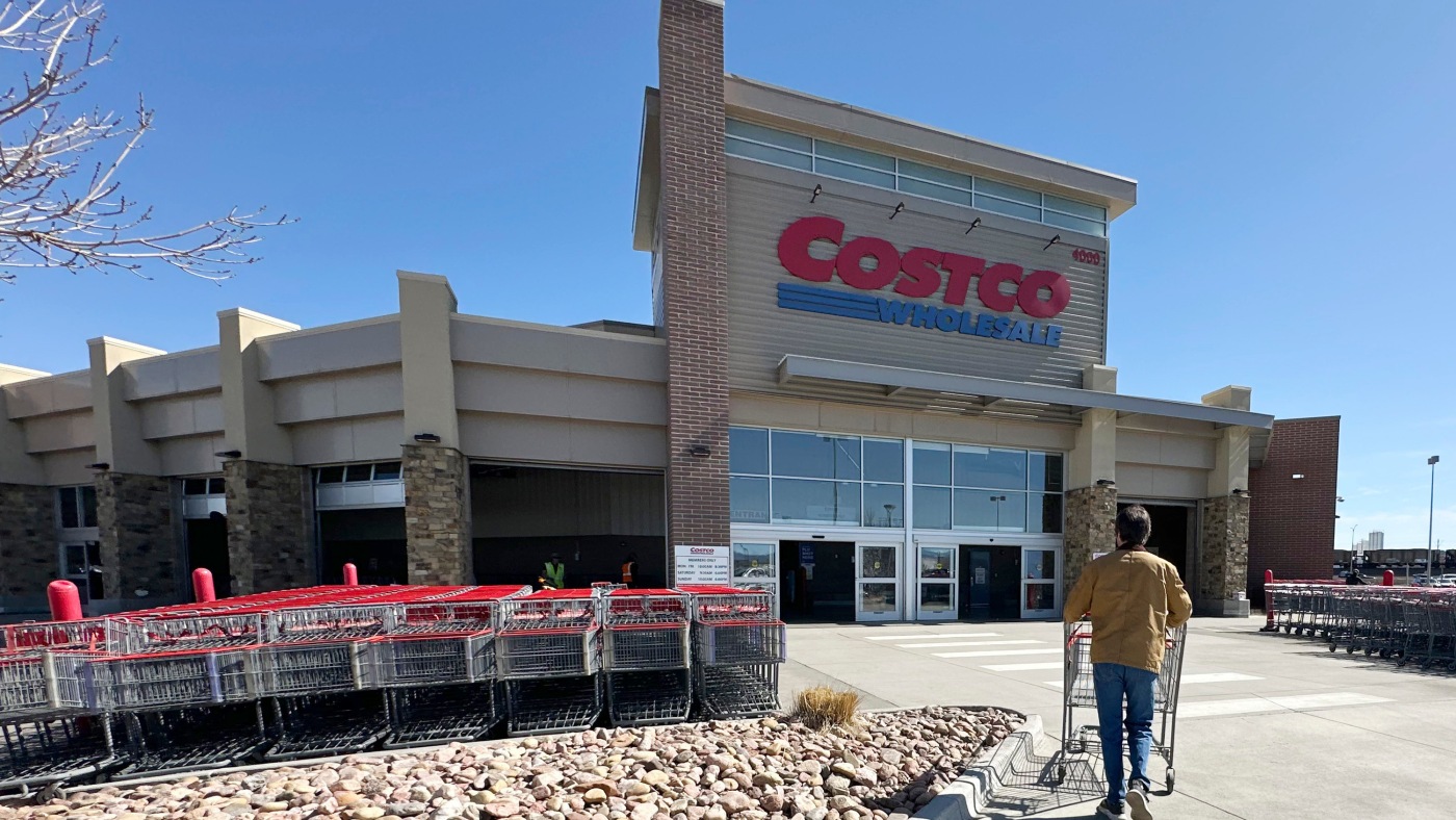 Costco Sues Trump Over Tariff Refunds and Emergency Powers