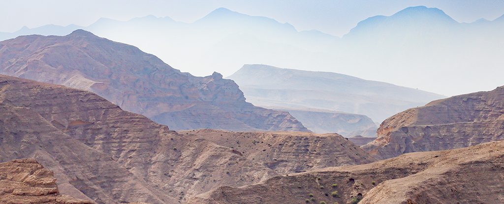 Featured image for Hidden Mantle Plume Detected Beneath Oman Could Explain India's Movement