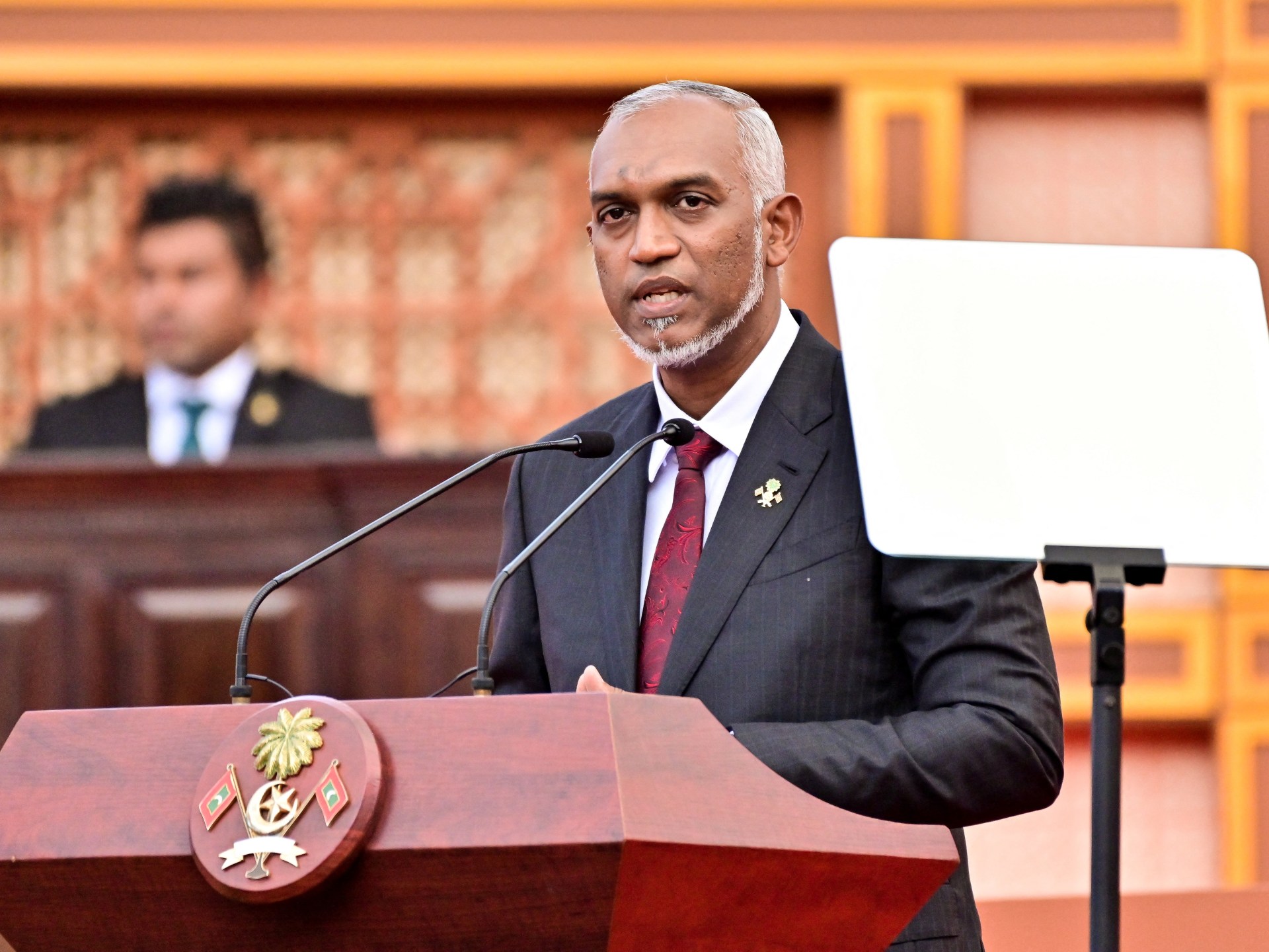 "Maldives' New President Pledges Complete Removal of Foreign Military Personnel"