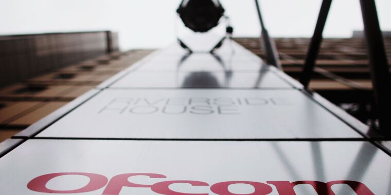 Featured image for UK regulators investigate Amazon and Microsoft's cloud dominance.