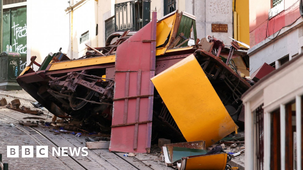 Featured image for Lisbon funicular crash caused by snapped cable, report reveals