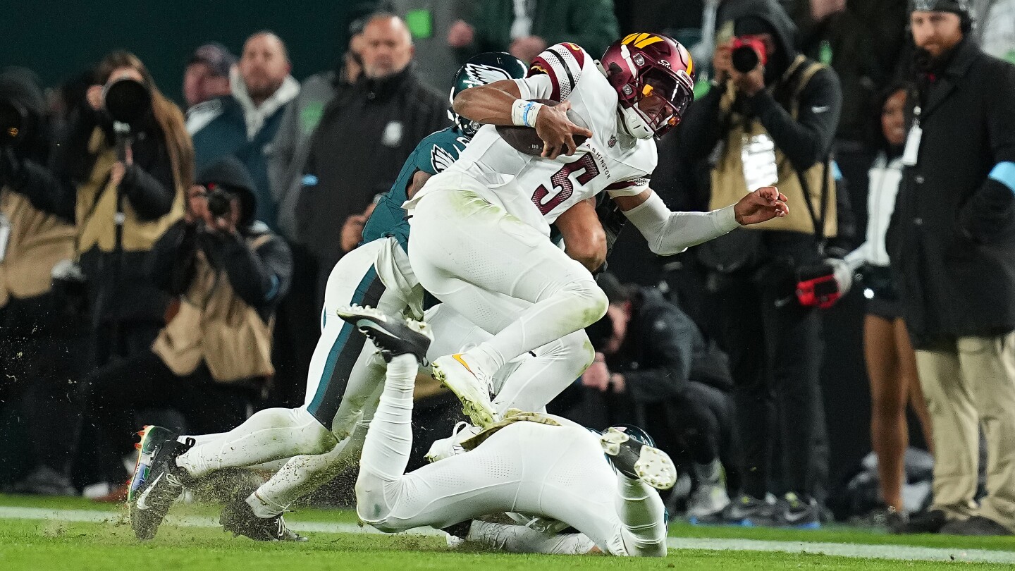 Featured image for Eagles' TNF Victory Highlights Saquon Barkley's MVP Potential