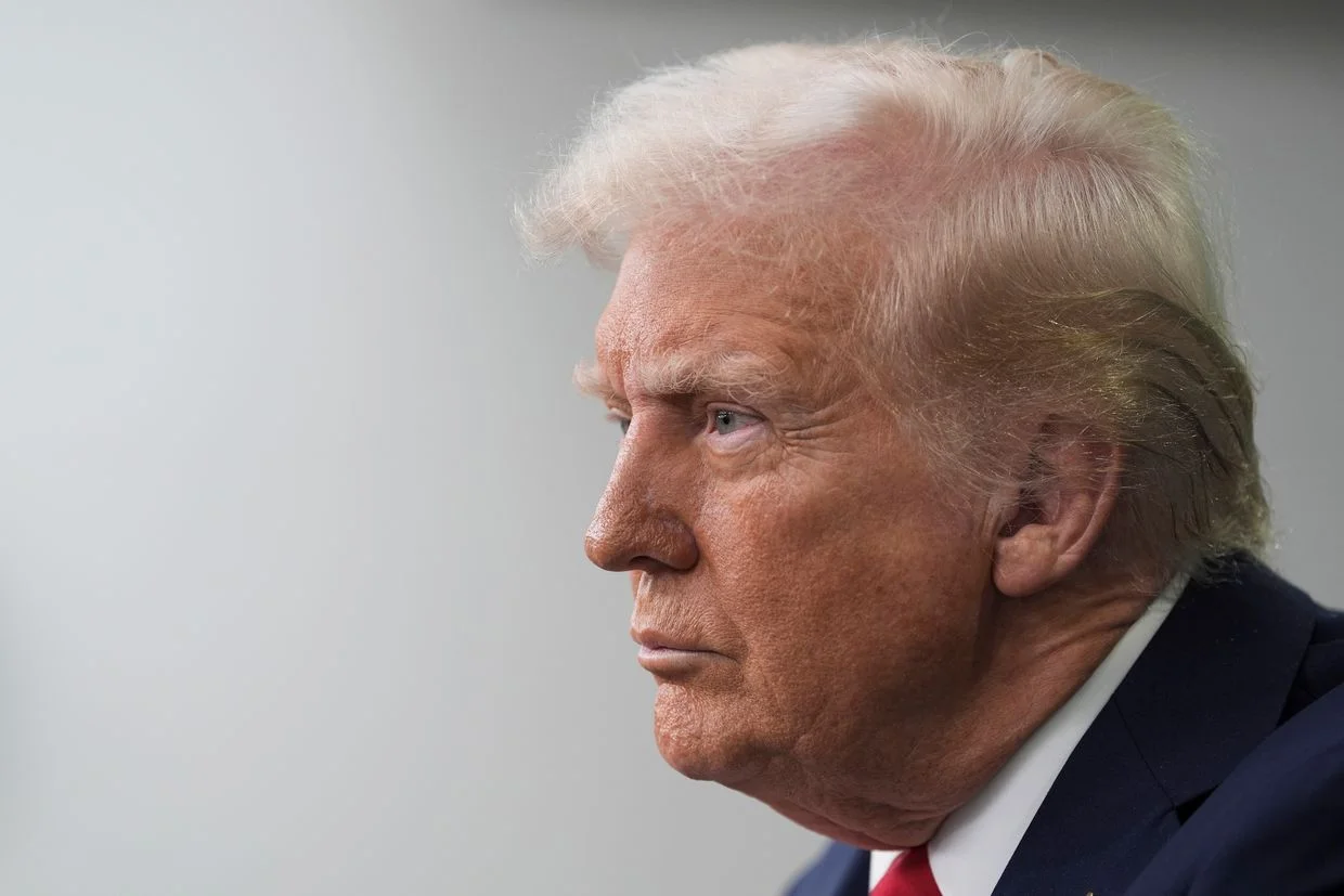 Ukrainian Attacks Disrupt Russian Oil Flows to Europe, Trump Expresses Anger