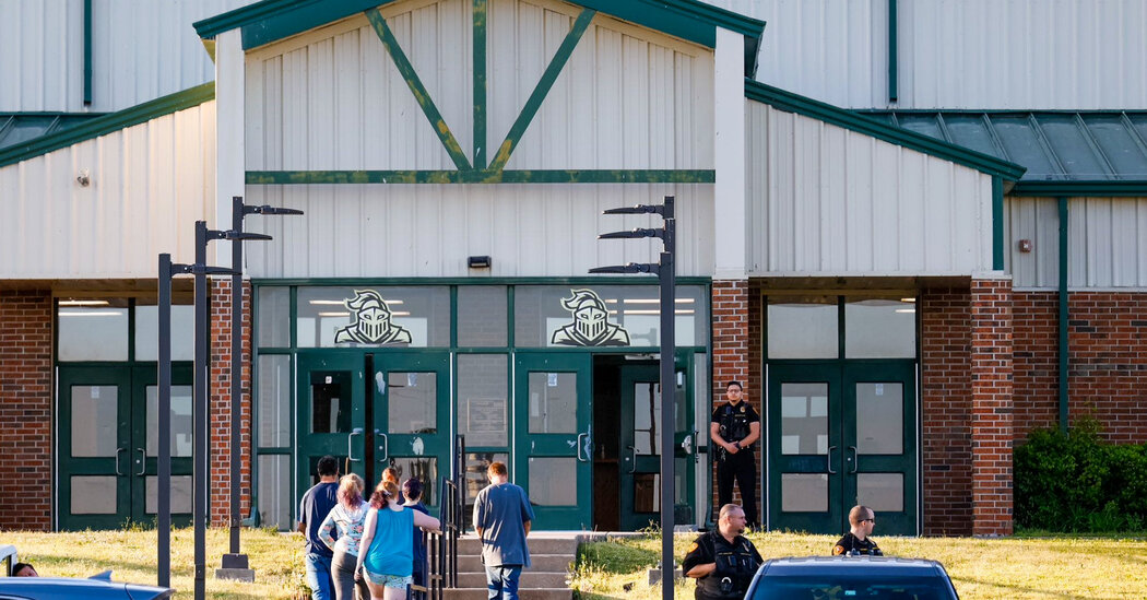 Featured image for Convicted sex offender's Oklahoma home yields 7 bodies, including missing teens.