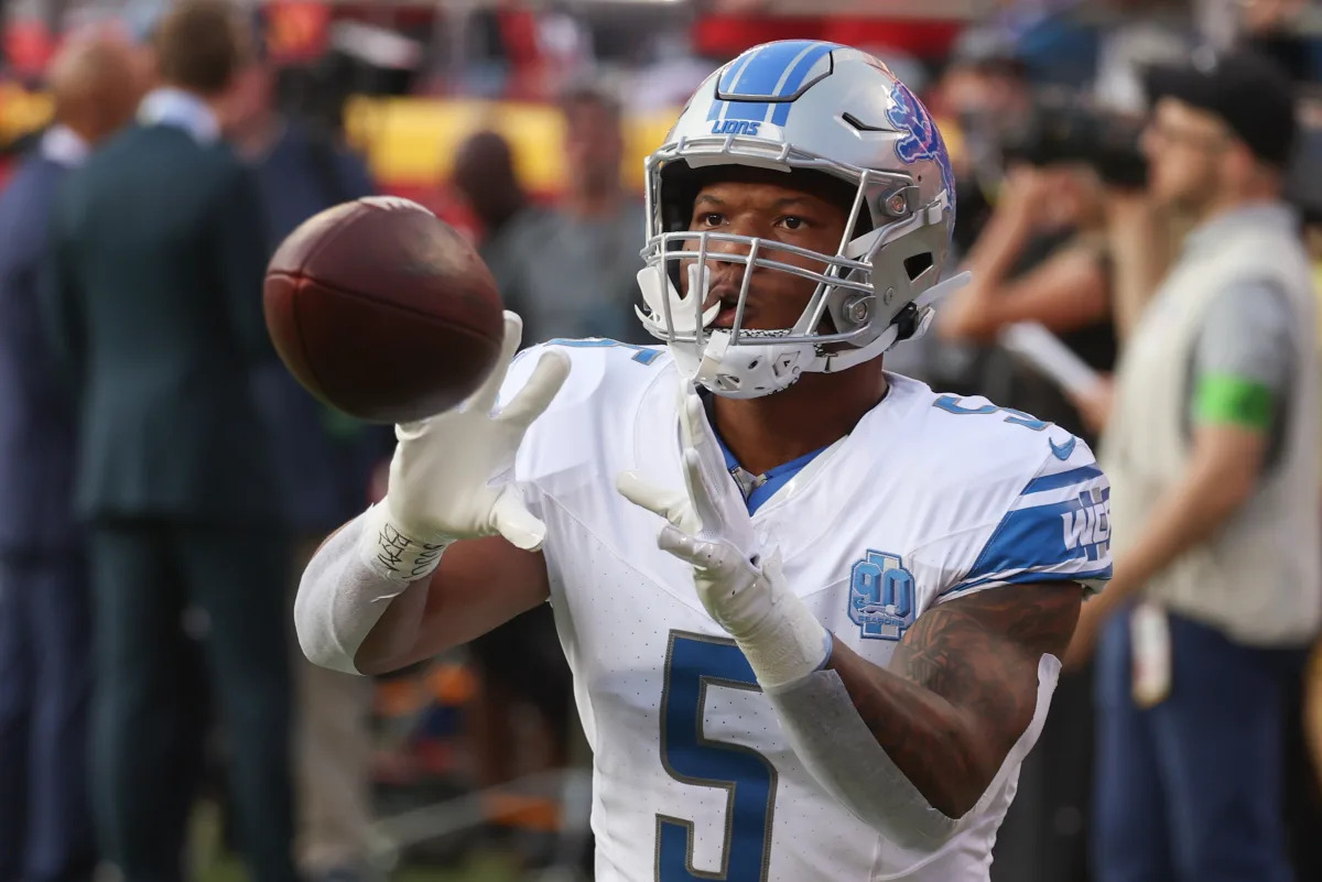 Featured image for "Fantasy Football Trade Deadline: Expert Tips, Strategies, and Trade Targets for Week 11"