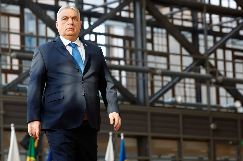 Hungary Cuts Gas to Ukraine in Fallout from Russia Oil Dispute