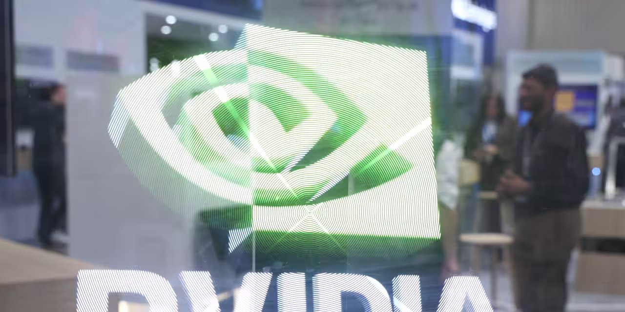 Investors Await Nvidia's Crucial Q1 Earnings Amid Market Uncertainty