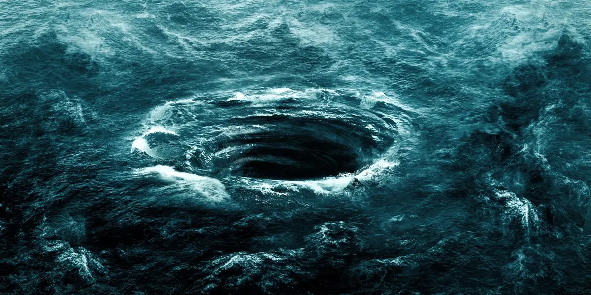 Experts warn of impending financial crisis and market crash as 'everything bubble' bursts.