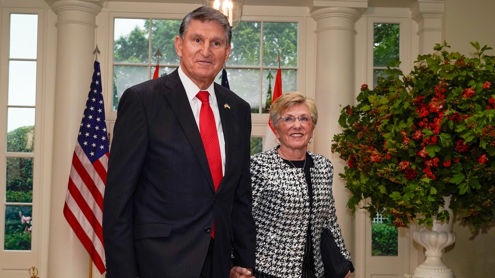 Sen. Joe Manchin's Wife Injured in Birmingham Car Crash During Police Pursuit