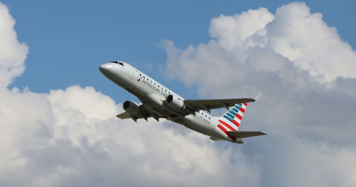 Featured image for Dead Body Discovered in American Airlines Landing Gear at Charlotte Airport