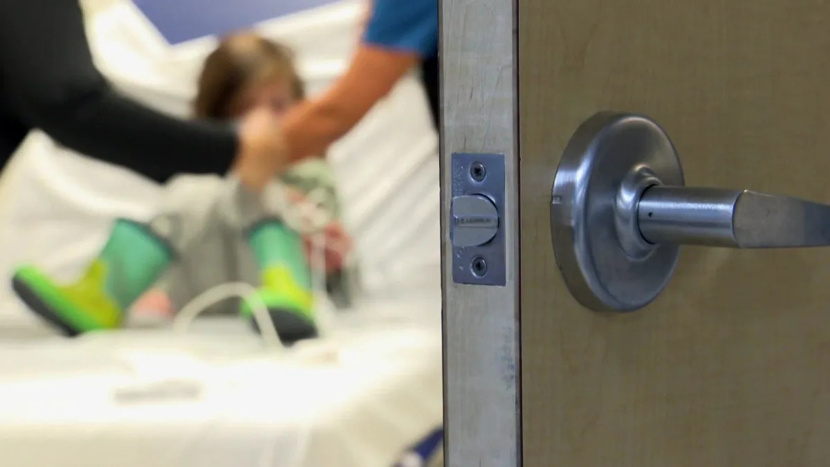 CDC Recommends Pfizer's RSV Vaccine for Pregnant Women to Protect Newborns