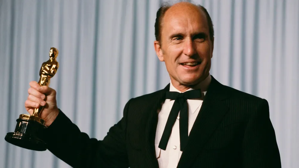 Legends Remembered: Hollywood Mourns Robert Duvall's Enduring Greatness