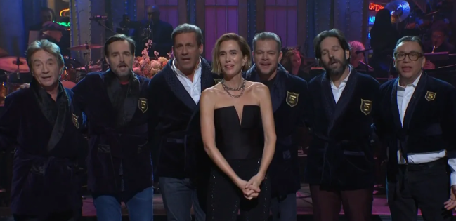 Featured image for "Kristen Wiig's Hilarious 'SNL' Return with Celebrity Cameos and Memorable Sketches"