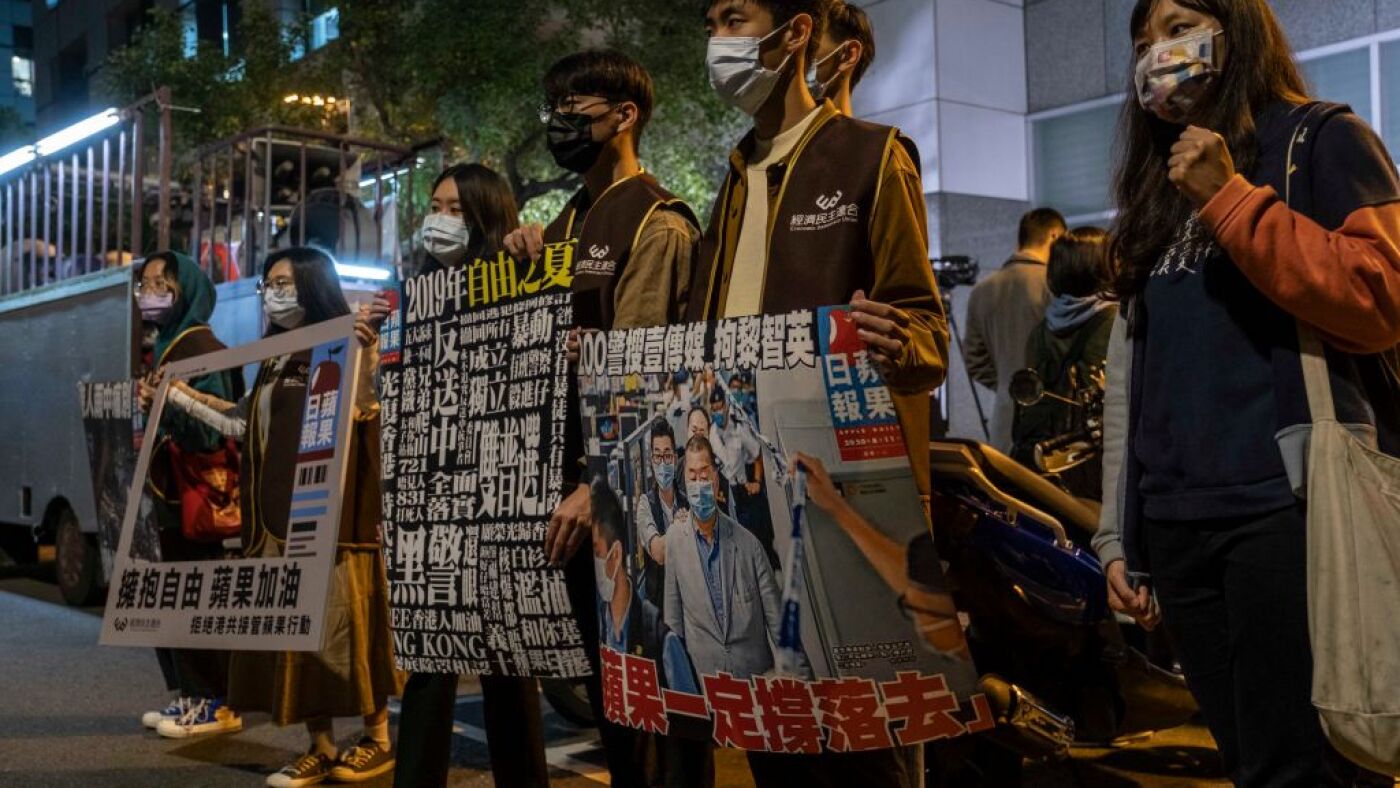 Featured image for Jimmy Lai Conviction Sparks Tensions Between China and West