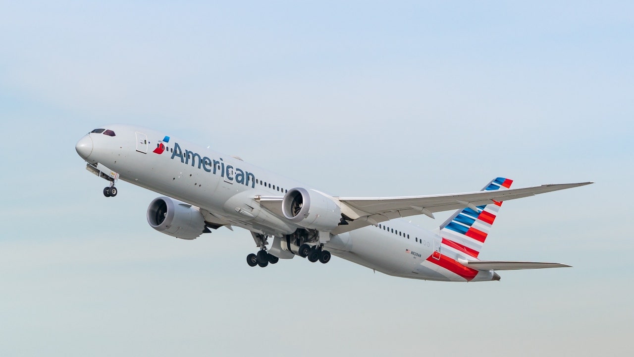 Featured image for "American Airlines Enhances AAdvantage Program for Frequent Flyers"
