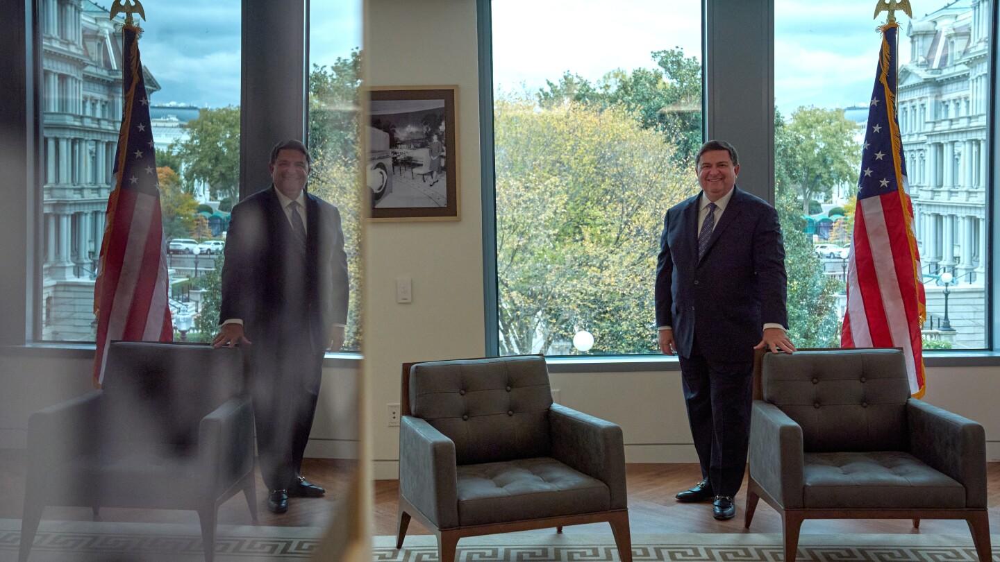 Featured image for Mixed Reactions to East Wing Demolition and White House Ballroom Plans