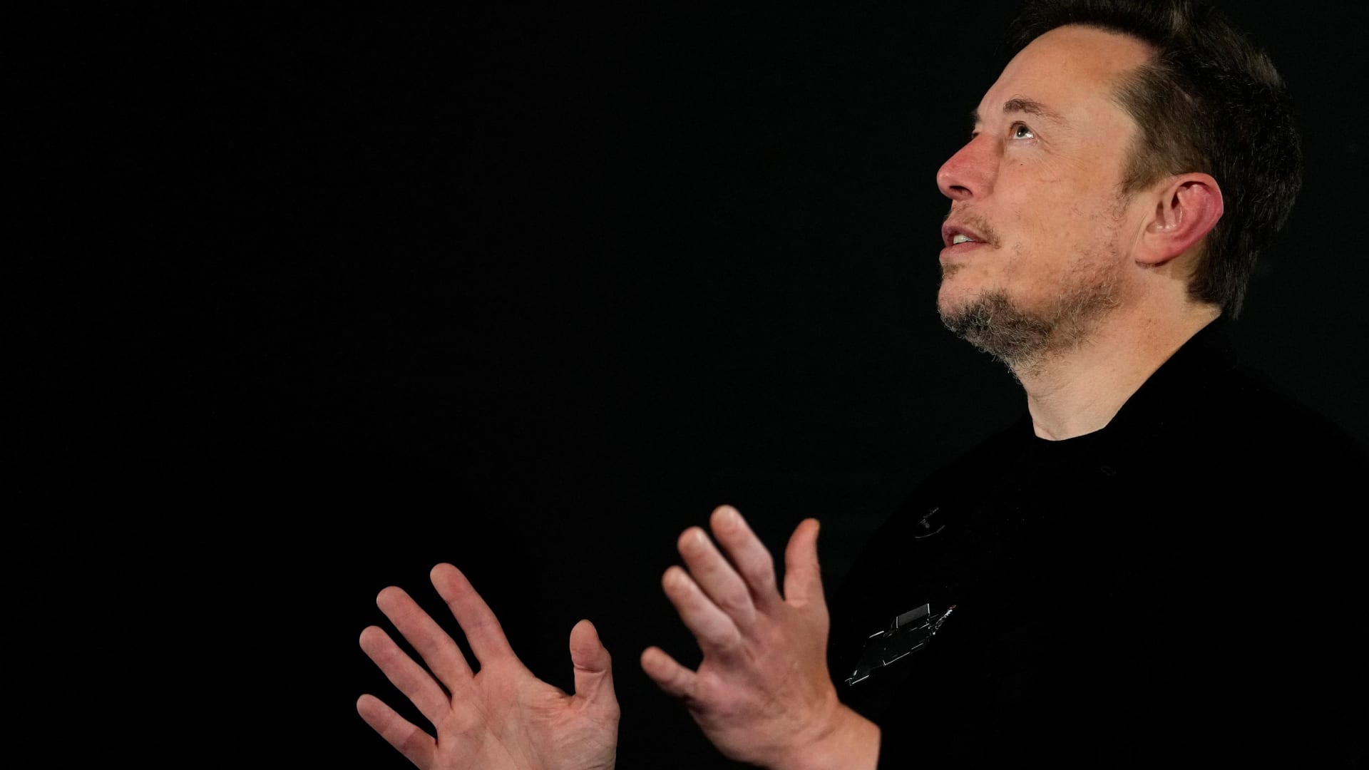 Featured image for Elon Musk's Expletive-Laden Response to Advertiser Boycott Threats