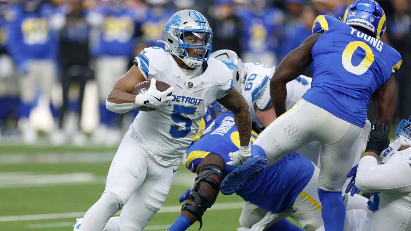 Lions trade David Montgomery to Texans for picks and Juice Scruggs