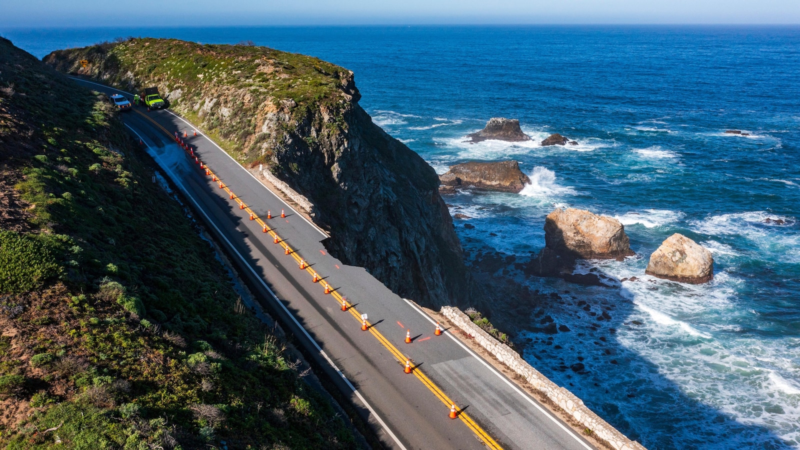 Featured image for California's Highway 1 Collapse Strands Tourists and Locals